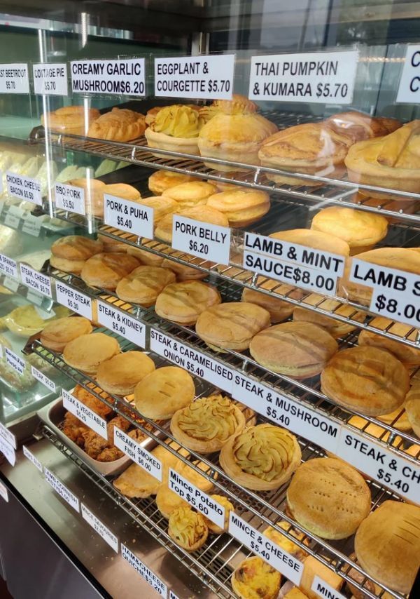real-meat-pies-pie-shop-waiwhtetu-lower-hutt-new-zealand-v0-af15zj5rb7p71.jpg